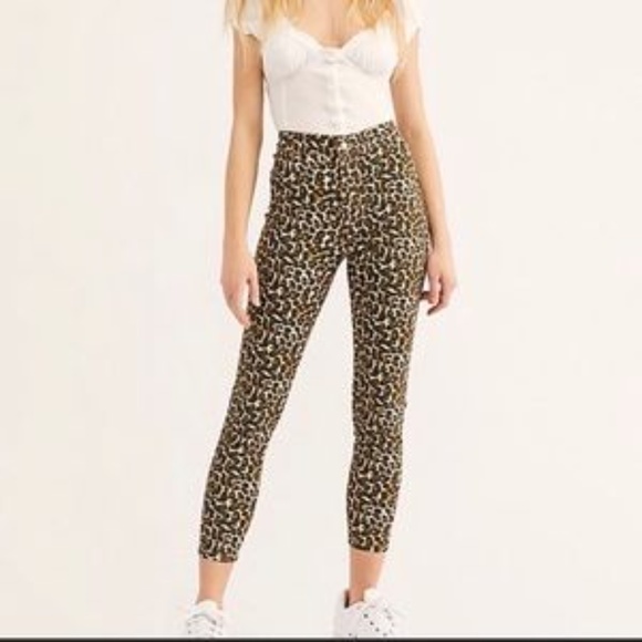 Free People Leopard Print animal Print Skinny Jeans stretchy We The Free NEW 26 - Picture 1 of 8